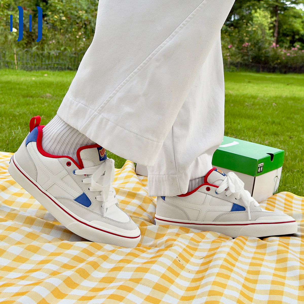 顽刻官方白蓝红拼色校园风翻毛皮帆布拼接男女国潮滑板鞋