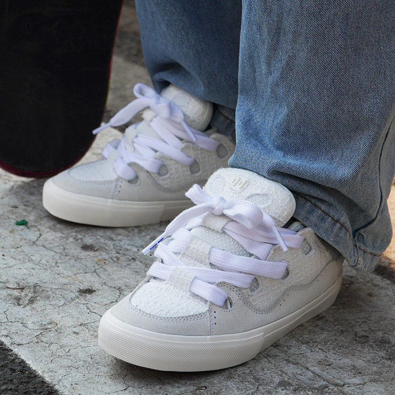 顽刻官方面包鞋天鹅白小香风翻毛皮拼接秋冬BAKE男女国潮滑板鞋