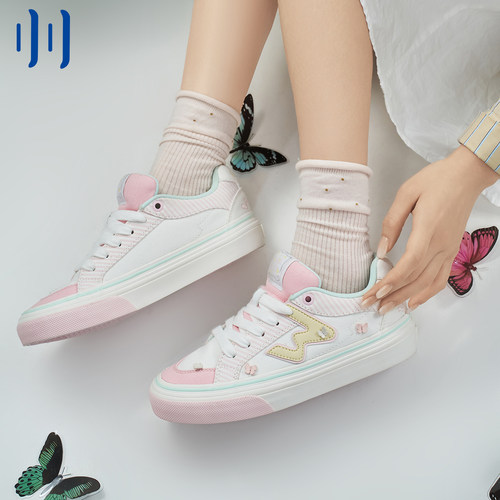 顽刻官方小蝴蝶白粉拼色夏季校园风休闲W系列学生男女国潮滑板鞋