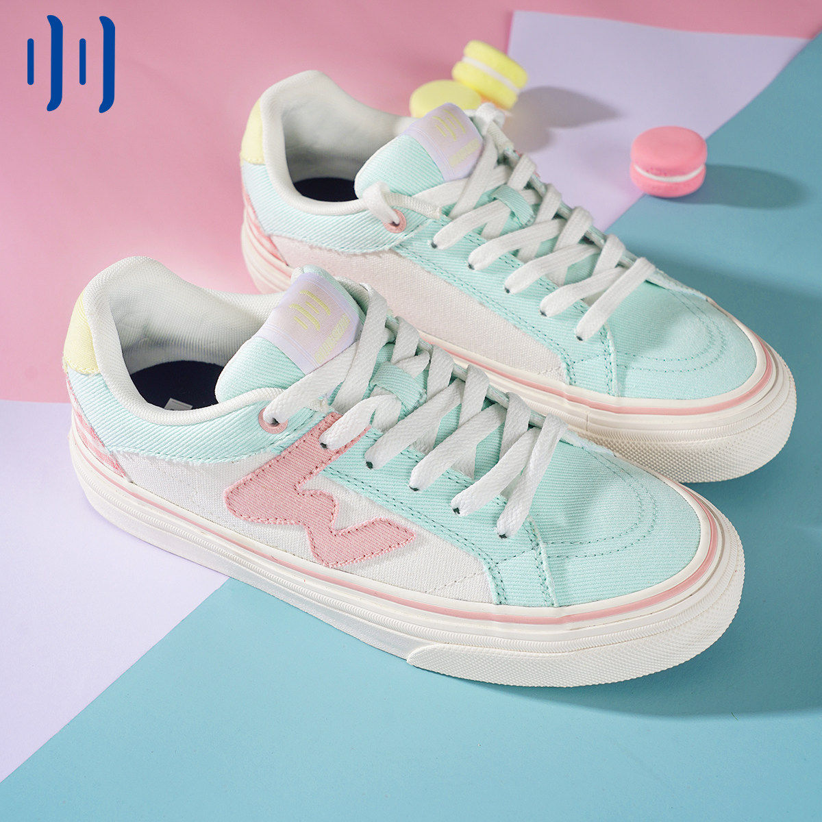 顽刻官方桃汁脆脆配色春季校园风W系列帆布拼接男女国潮滑板鞋