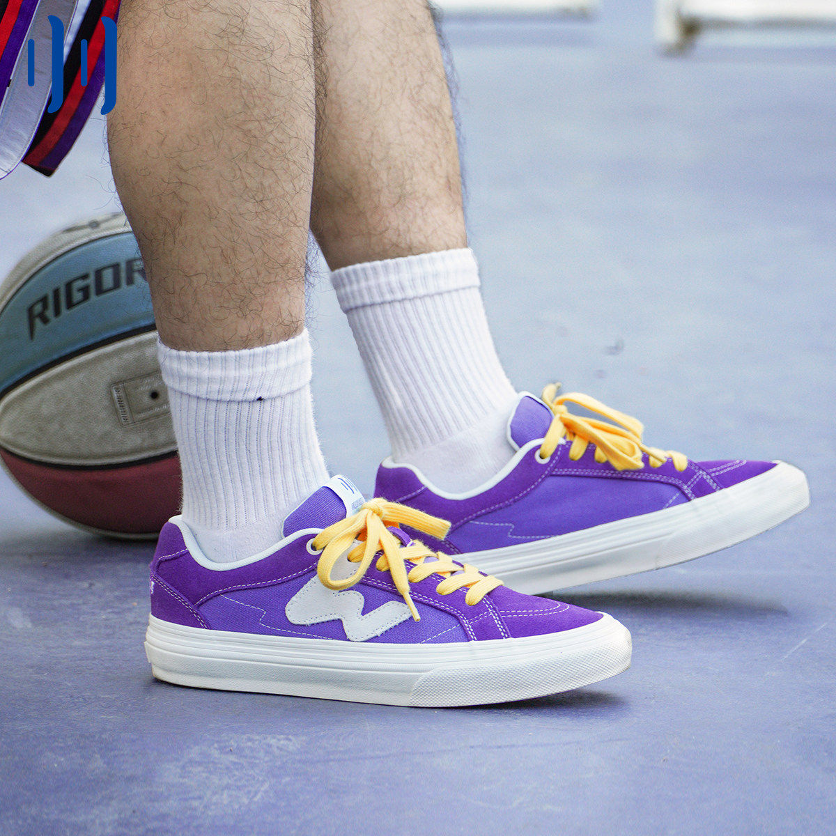 顽刻官方帝王紫春季校园风W系列翻毛皮帆布拼接男女国潮滑板鞋