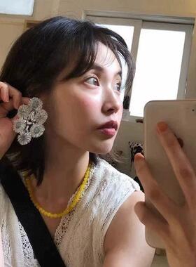 韩系ins小众复古黄色珍珠串珠项链女款夏日简约锁骨链百搭颈链配