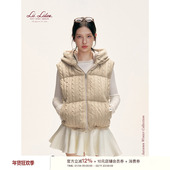 90白鸭绒 Liilou 轻暖泡芙 麻花针织拼接宽松休闲连帽马甲