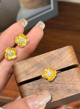 新款中古金色小兰花戒指女小众轻