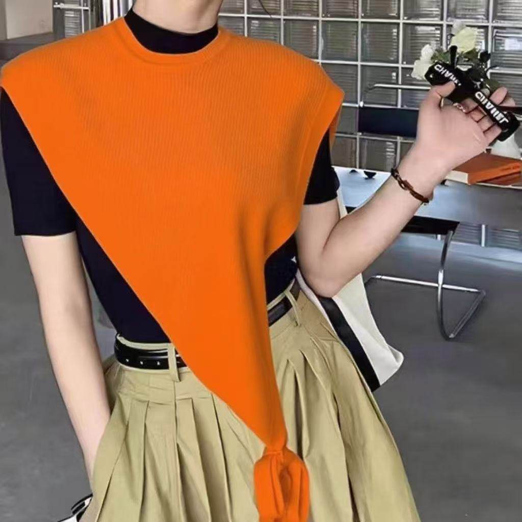 新款活力橙马甲女三角斜边针织披肩反季叠穿洋气坎肩不规则穿搭美