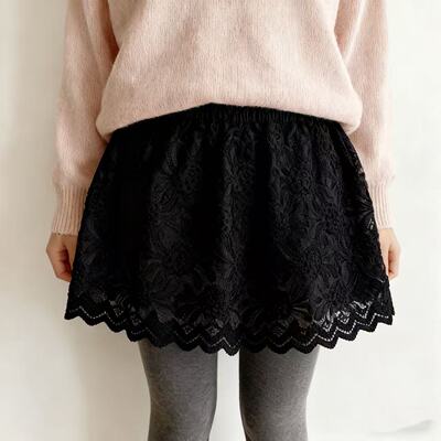 00后黑色显瘦蕾丝半身裙
