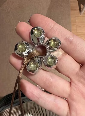 多巴胺系列花朵长项链配饰中古轻奢小众毛衣链