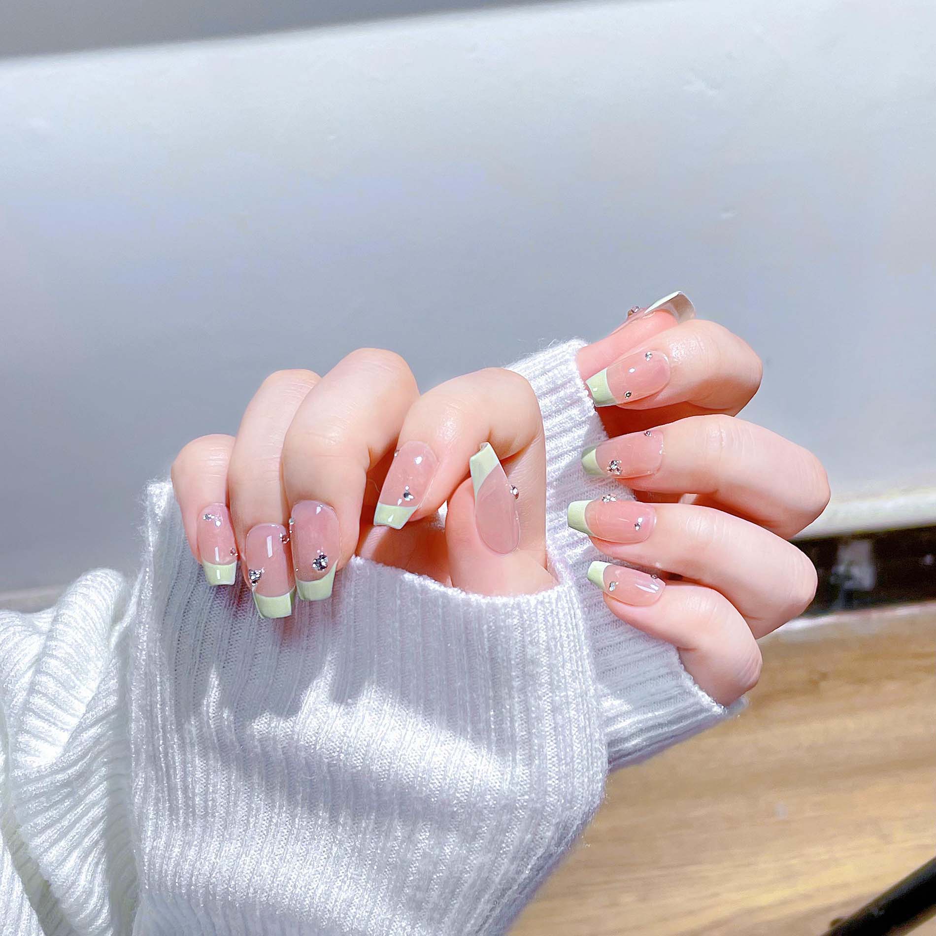 氧气girlplus穿戴甲成品