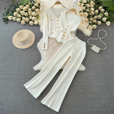 针织外套背心直筒裤套装