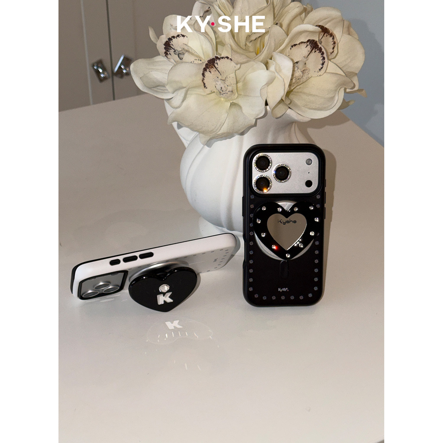 【秦牛正威同款】KYSHE简约小花韩国进口磨砂菲林二合一磁吸壳适用iPhone18/17promax高级感ins风手机保
