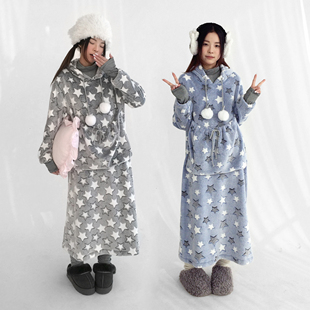 innomoood 抱抱小猫毛绒星星连帽家居服连衣裙毛球睡衣