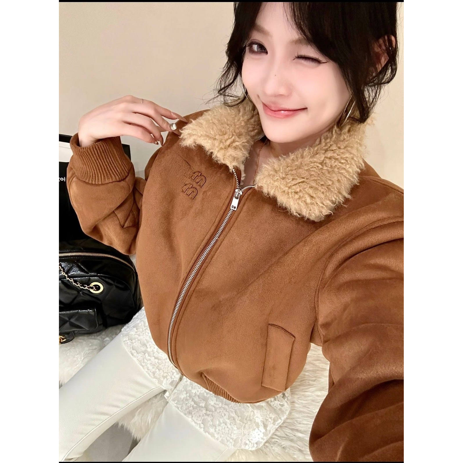 爆款缪系字母鹿皮绒外套