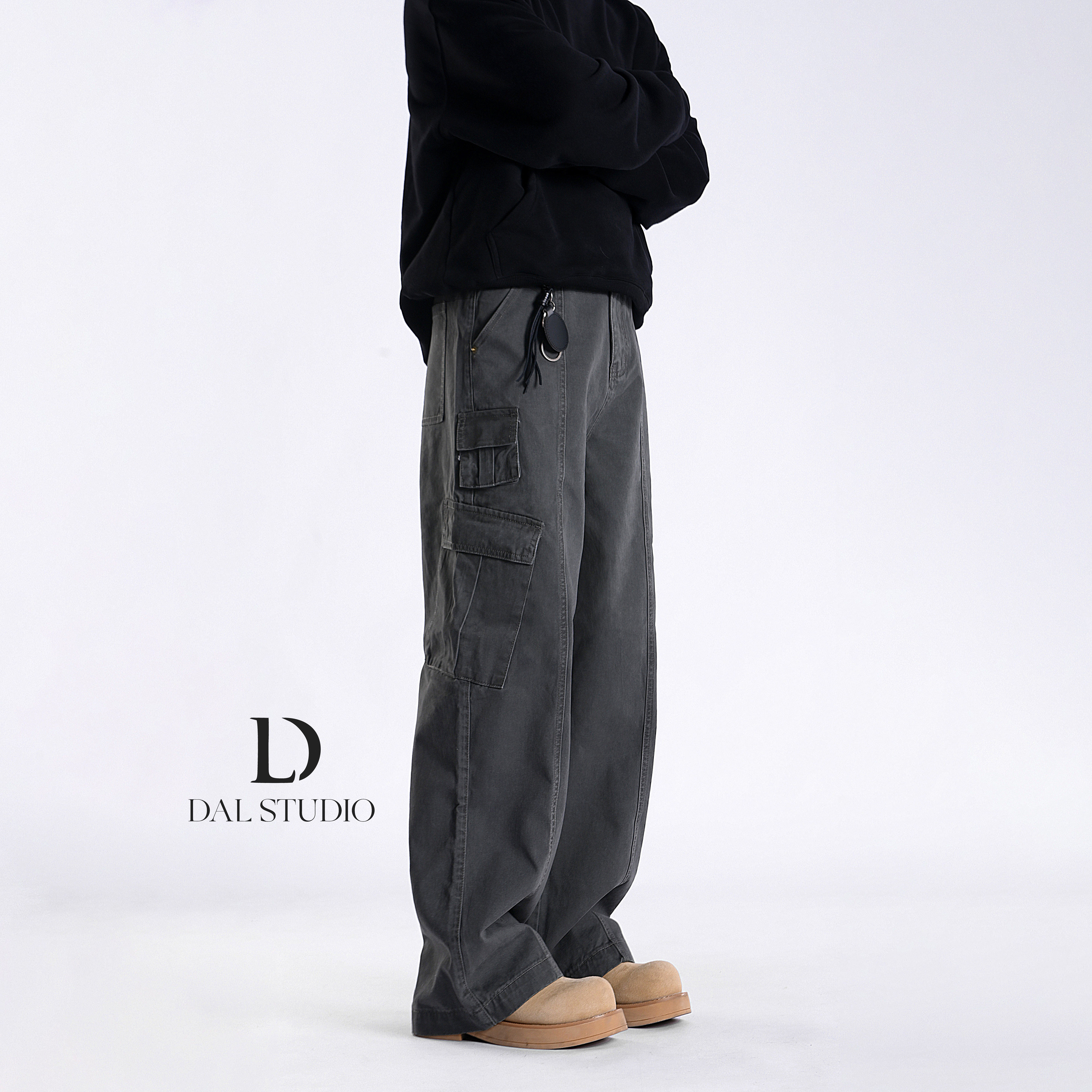 潮牌多口袋阔腿工装裤