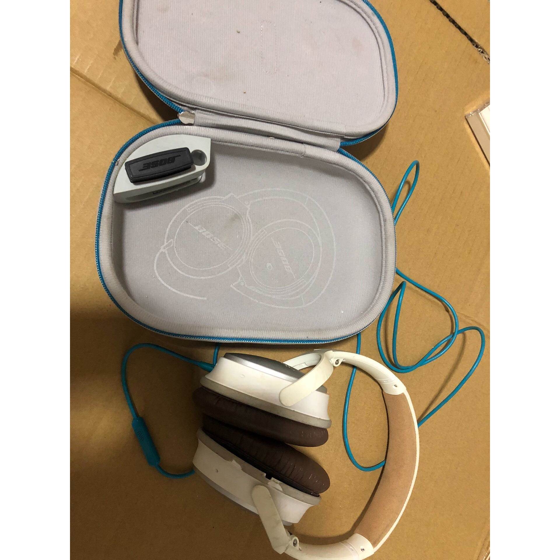 议价BOSE+QC25降噪头戴式耳机，，没有无线适配器。A2