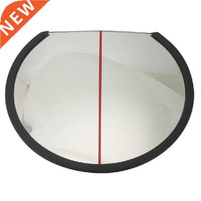 Convex Mirror Placed on the Ground As a Golf Training Aid