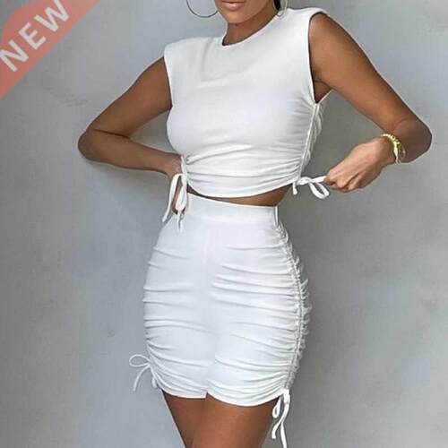 Solid Color Pleated Sports Shorts S et Casual Two-Piec e Set