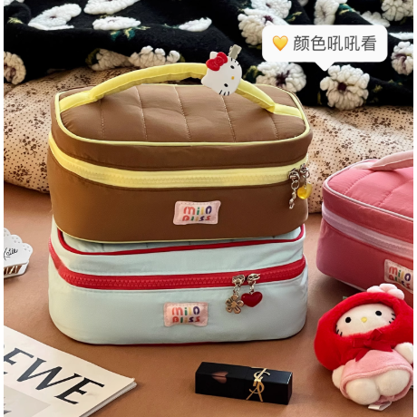 化妆包手提旅行化妆品收纳包女生多巴胺小众洗漱包新款便携收纳袋