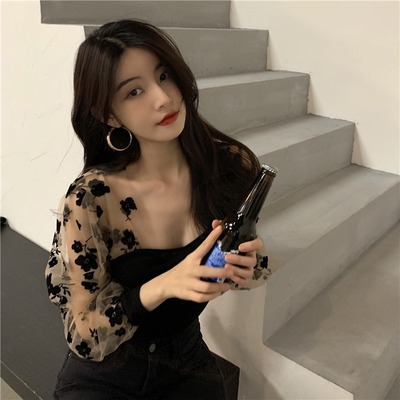 甜辣很仙的上衣女小众锁骨方领