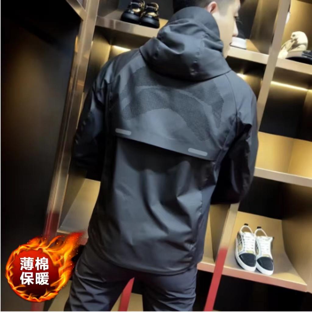 2024秋冬新款男士连帽夹克冲锋衣