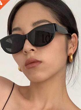 The New Retro Oval Frame Sunglasses Personality Catwalk Smal