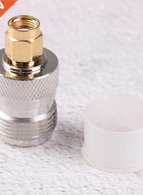 Une pièce BNC à SMA connecteurs Type mâl