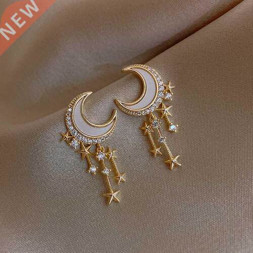 2022 New rendy Moon Dangle Earrings For Women Temperament Pe
