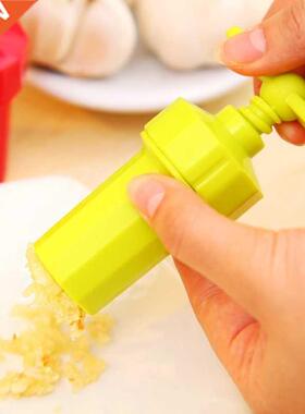 Manual Ginger Garlic Press Twist Cutter Kichen Crusher Cooki