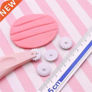 4 Wheels Fondant Embosser Cutter Icing DIY Cutter Knife
