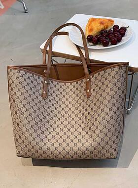 2 Pcs/set Luxury Designer High Capacity Tote Handbag for Wom