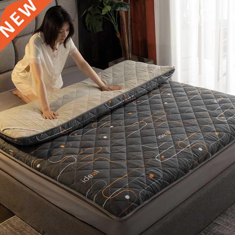 mattress spongy mattress with tatami mats on the floor