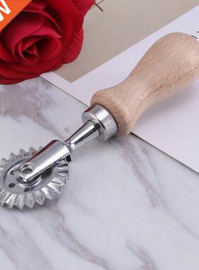 Stainless Steel Biscuit Mold Cookie Cutter Lace-up Embossed