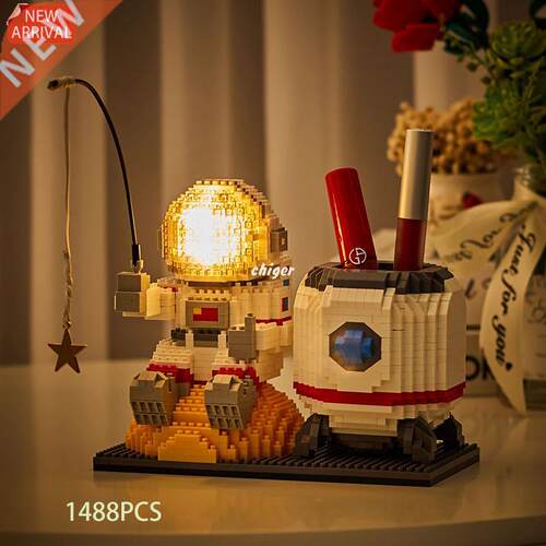 1488PCS Aerospace Astronaut Electronic Building Blocks with