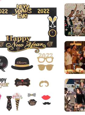 1 Set of New Year Party Photo Frame Paper Wood Hand Holding