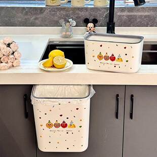 2025新款厨房垃圾桶挂式厨余卫生间壁挂专用免弯腰家用无盖收纳桶