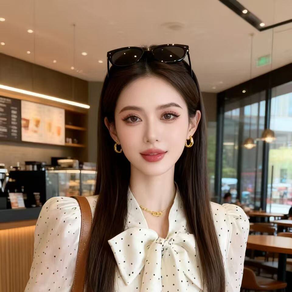 超好看法式白色波点蝴蝶结衬衫上衣女2026新款春季高级感通勤衬衣