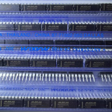 原装正品 MAX202ECPE 多通道RS232驱动器线路收发器 MAX202EEPE+T