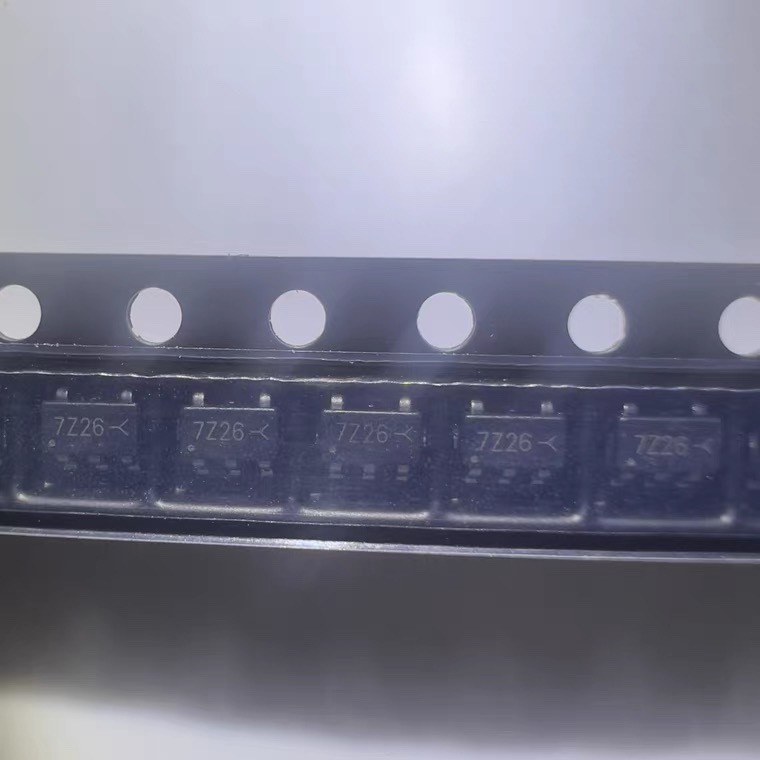 全新原装 NC7SZ126M5X 封装 SOT-23-5 逻辑缓冲器驱动器 丝印7Z26