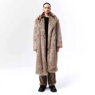VALRENCE蜡染定织舒适保暖长款 VANN 咖色皮草大衣 朱正廷同款