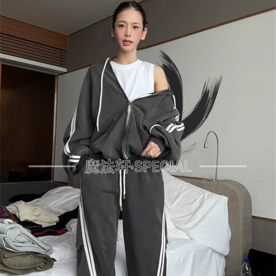 连帽卫衣外套休闲裤套装