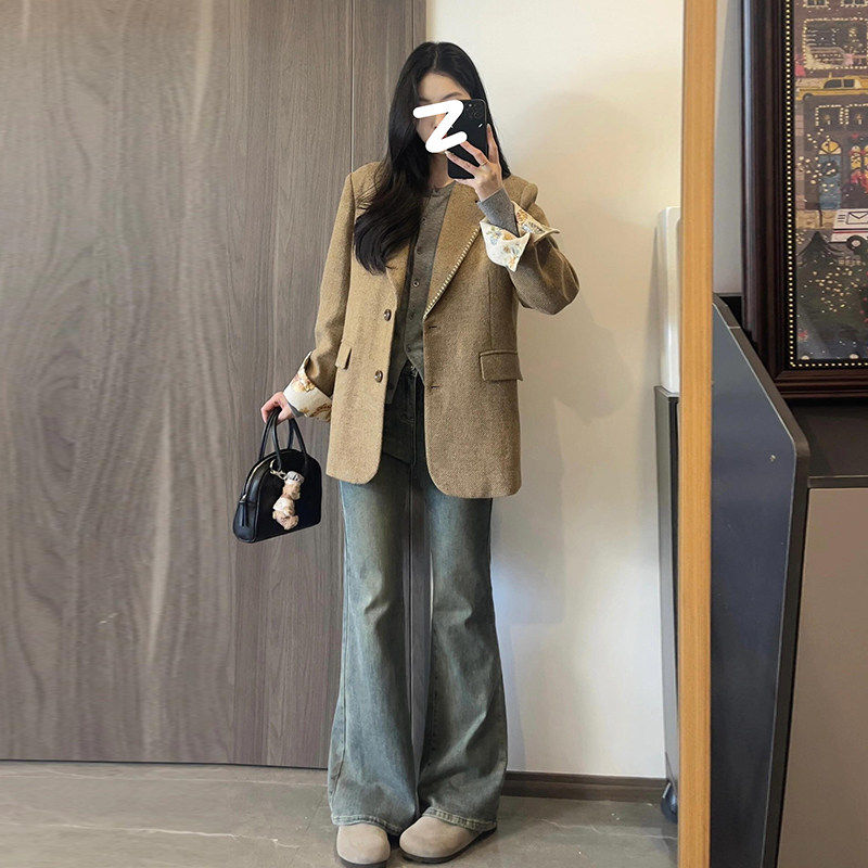 短款毛呢西装外套女小个子2026秋冬季新款高级感正肩羊毛呢子大衣