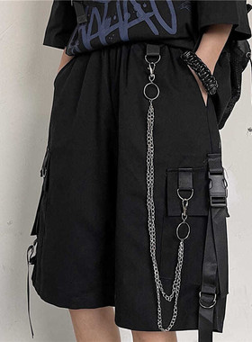 Black cargo shorts with metal chain带金属链条 黑色工装五分裤