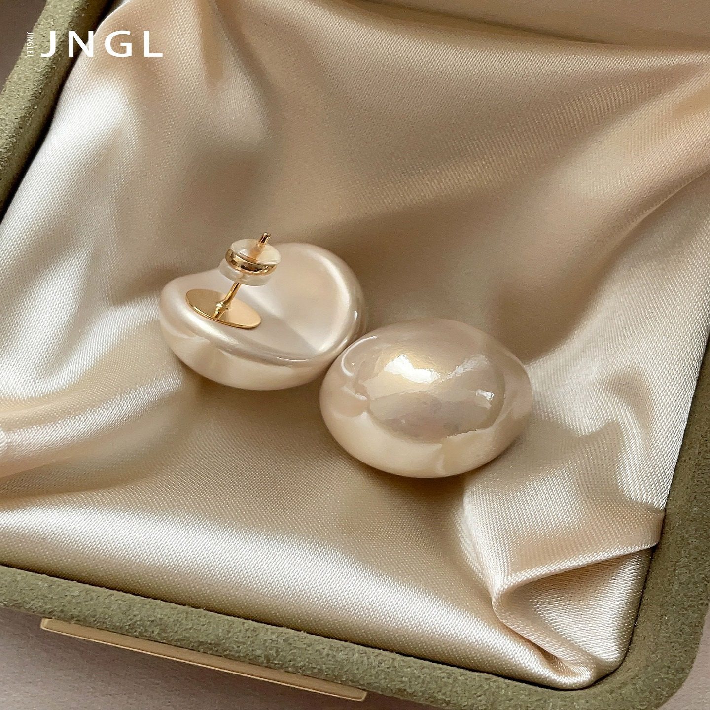 极简设计咬口珍珠耳钉女2026年秋冬新款爆款气质简约百搭耳环耳饰,饰品/流行首饰/时尚饰品新,耳钉,淘宝优惠券,粉丝福利购,淘宝优惠卷