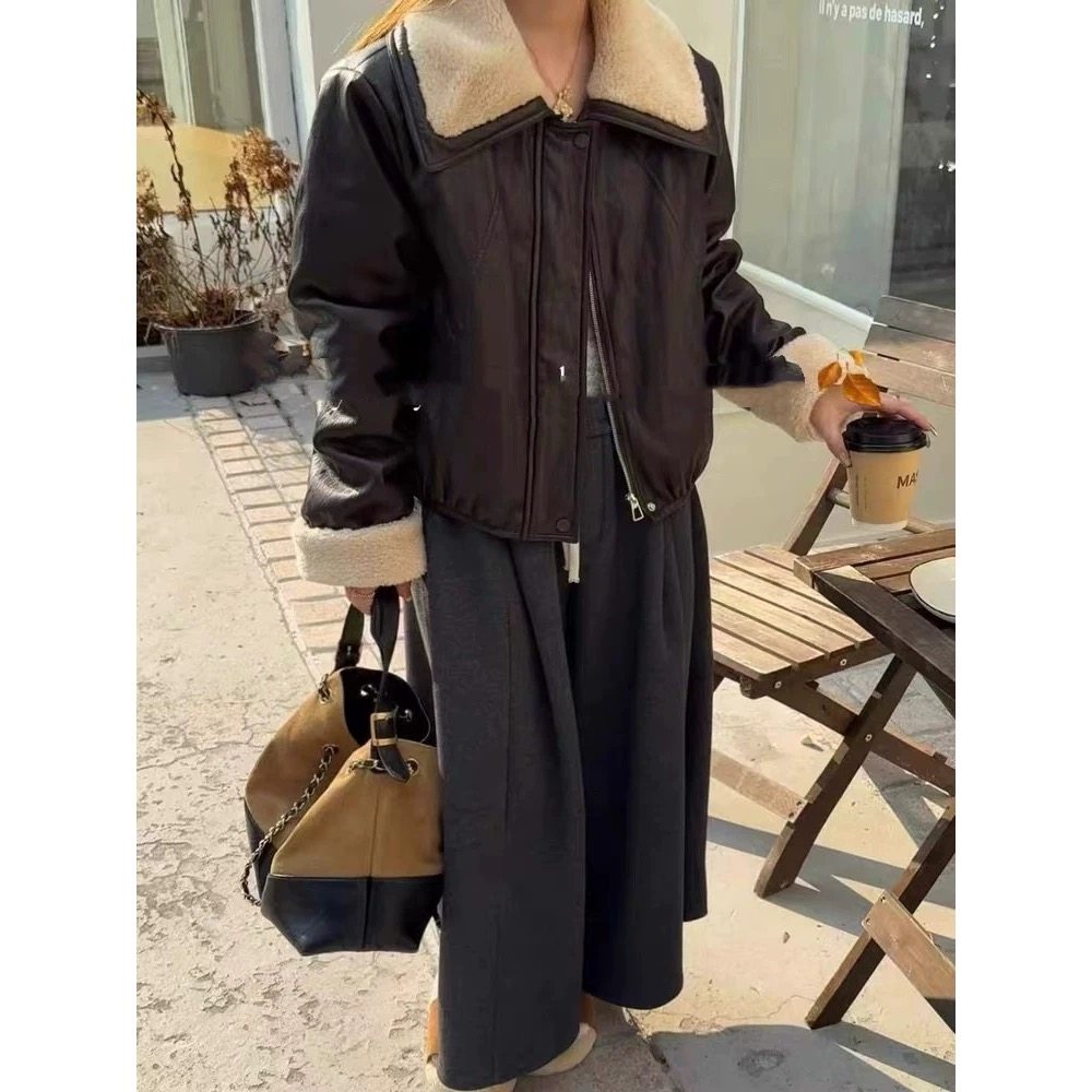 女秋冬加厚鹅绒服欧货皮衣外套，精致，保暖，即有温度又有风度