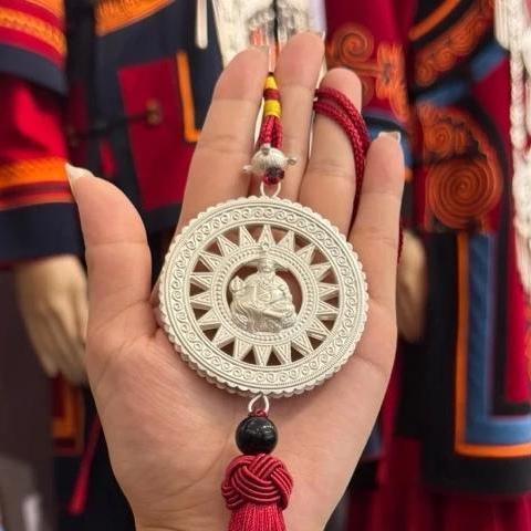 大凉山彝族传统手工毕摩车子汽车挂饰吊坠花丝超大民族风挂件挂饰