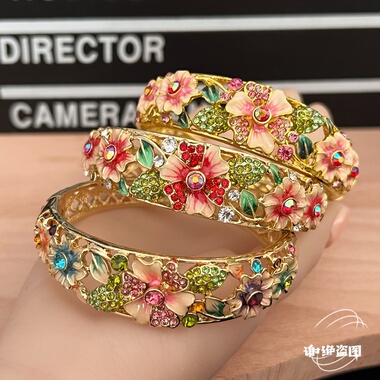 北京景泰蓝手镯合金滴油珐琅彩镯子送女生民族风小花清新时尚首饰