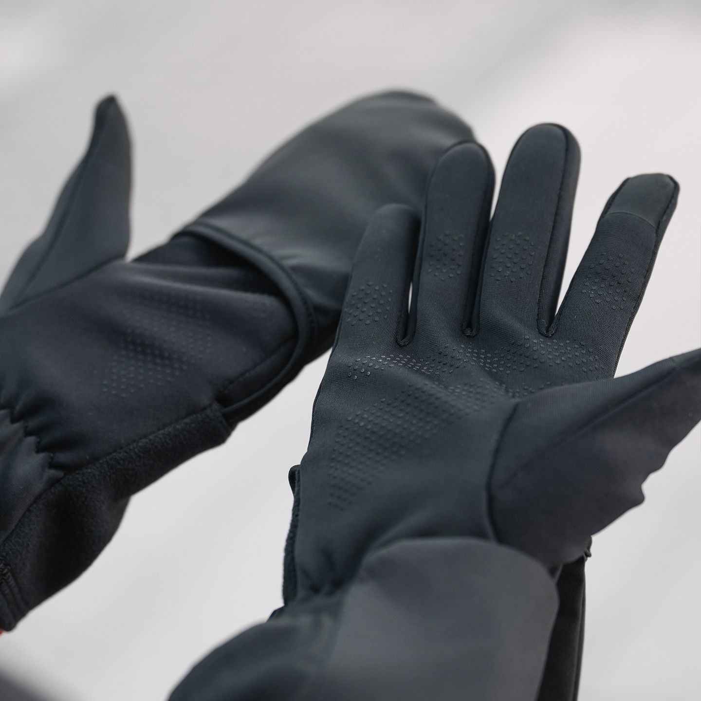 【新品】轻功冬训跑步手套防风款