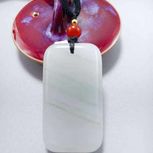 天然无事牌天山翠冰飘花点缀