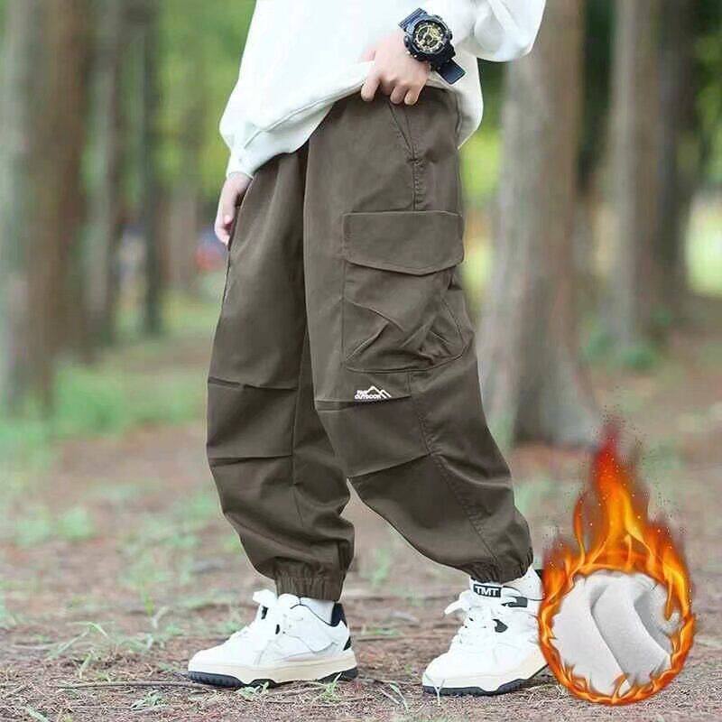 男童工装裤防风防水春秋2025新款中大童运动冲锋裤户外登山裤子冬