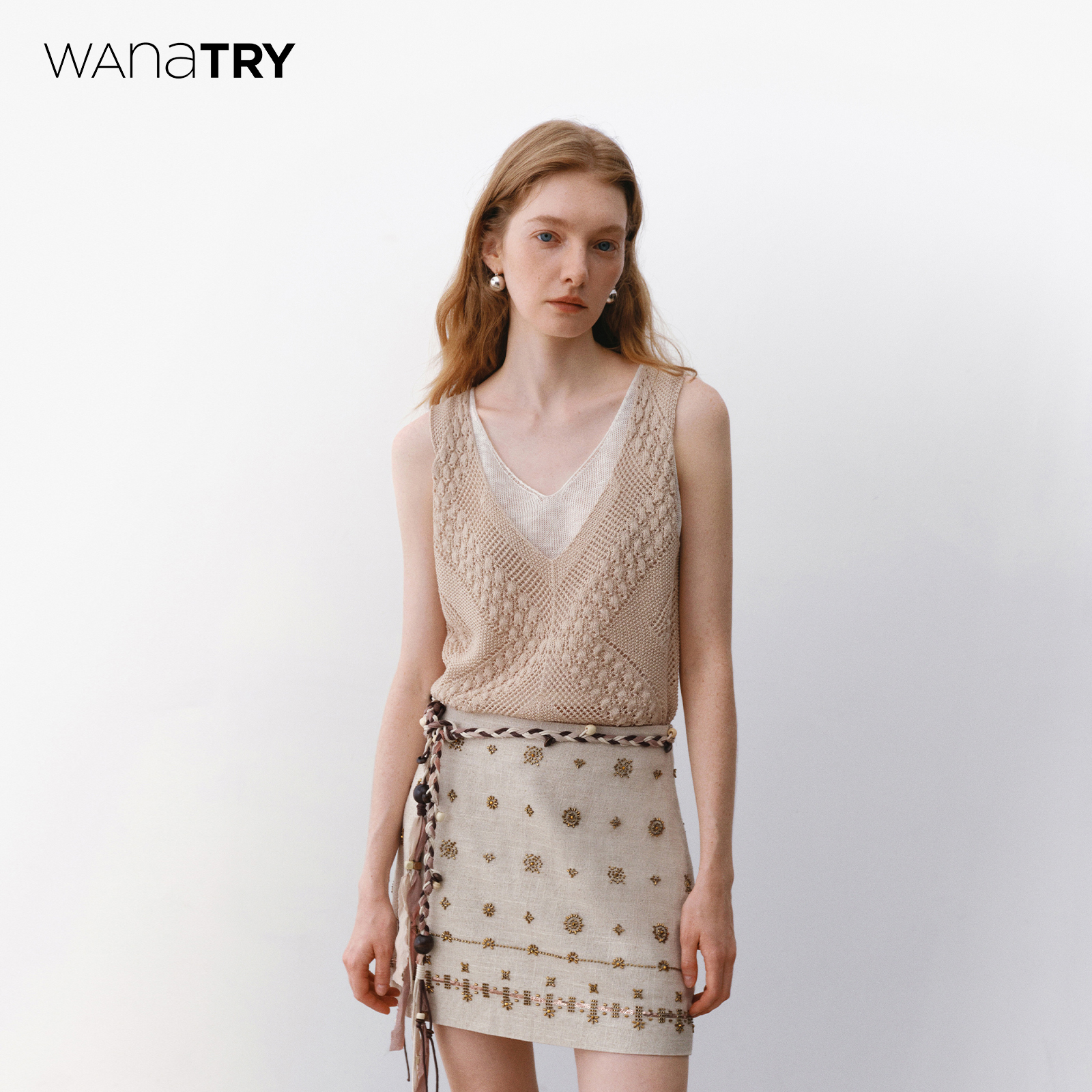 wanatry浅卡其假两件背心上衣