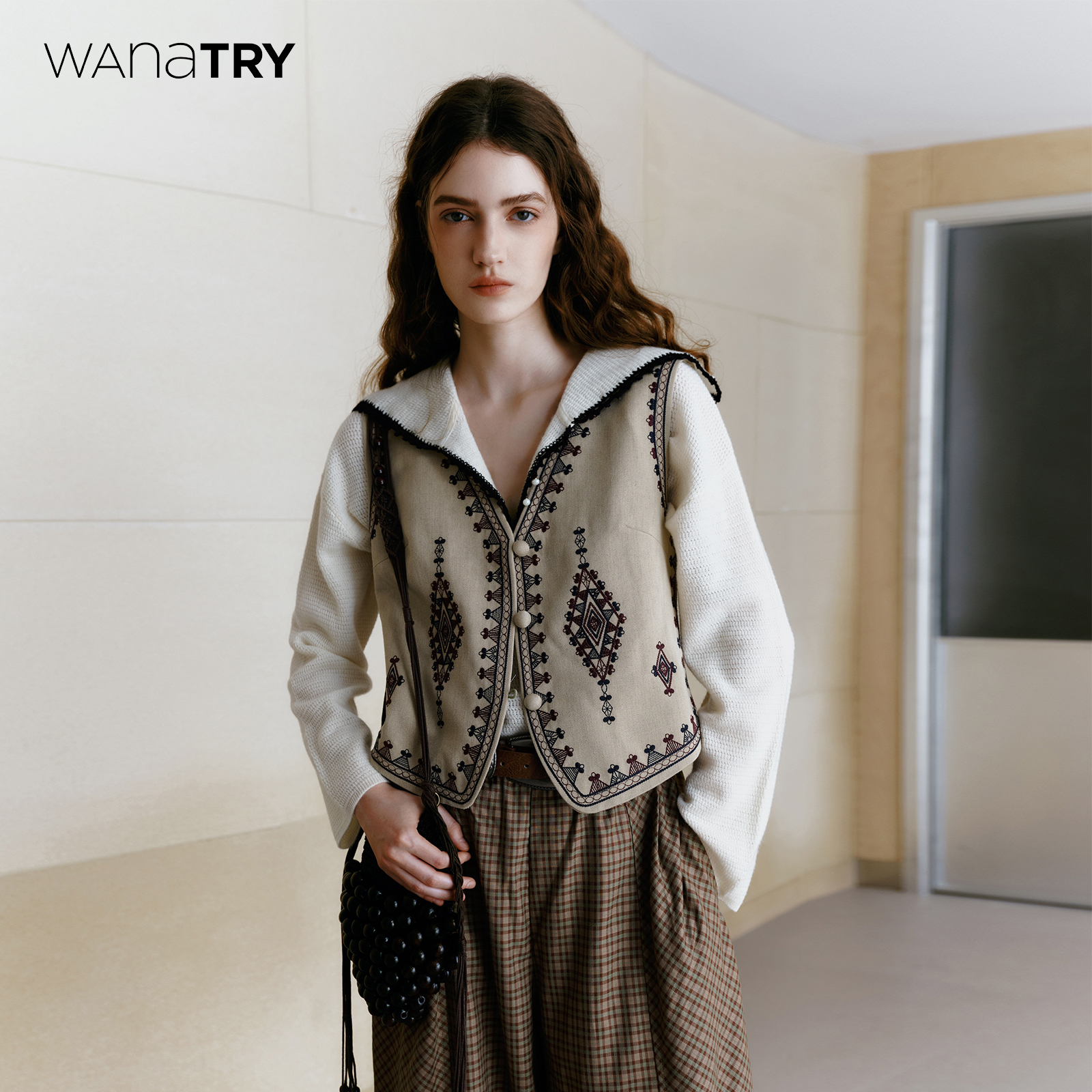 wanatry复古感精致刺绣马甲背心